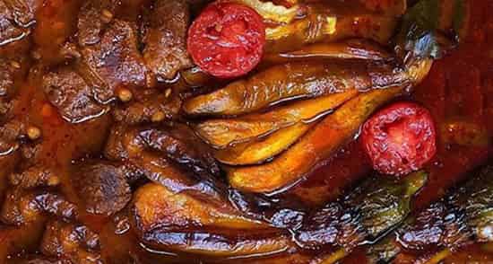 گوشت و بادمجان گوسفندی